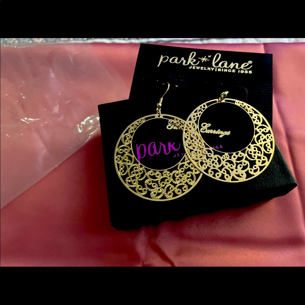 Goldtone large earrings ( Never worn) for Pierced Ears Only..